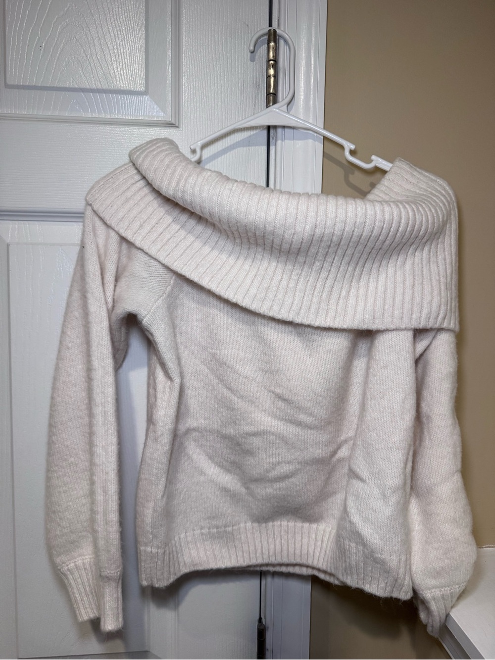 Cozy Off-Shoulder Knit Sweater in Cream Abercrombie